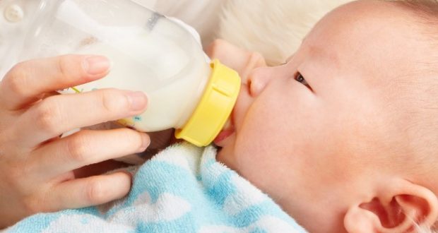 حار غير آمن عسل  صحة طفلك: حقائق تخص الحليب الصناعي | صحتي